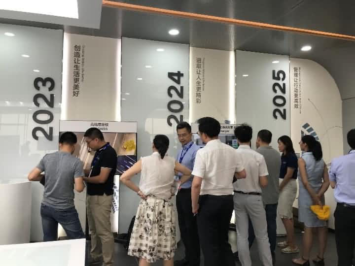 ballbet贝博艾佛森Tech Day走进一汽大众